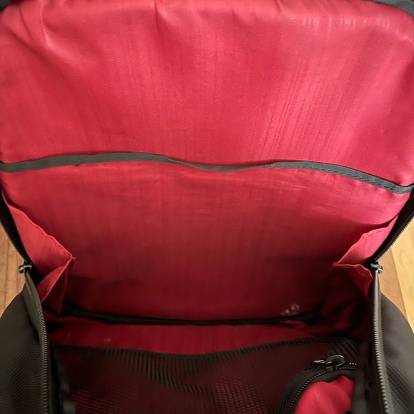 ❤️Samsonite Backpack❤️ - Picture 3 of 5